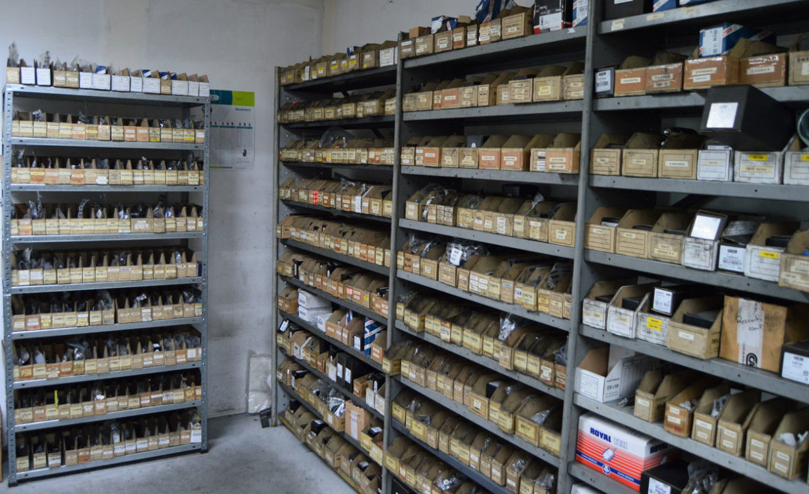 Stock de pièces détachées alternateurs et démarreurs